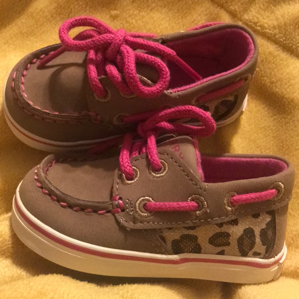 Baby Sperry docksiders. US size 2 infant.